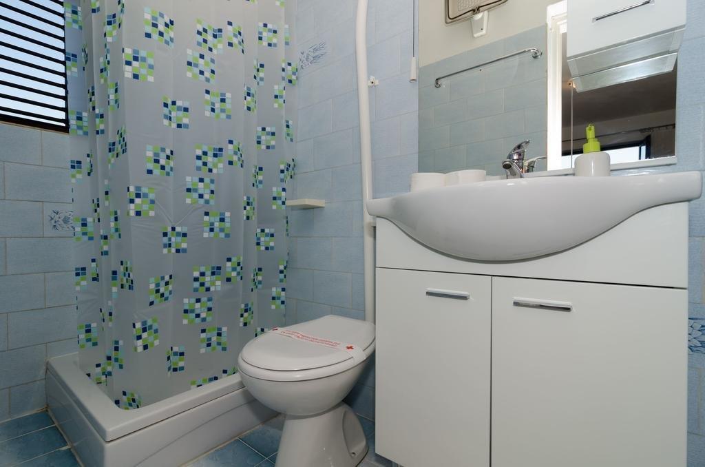 Apartment Anica *