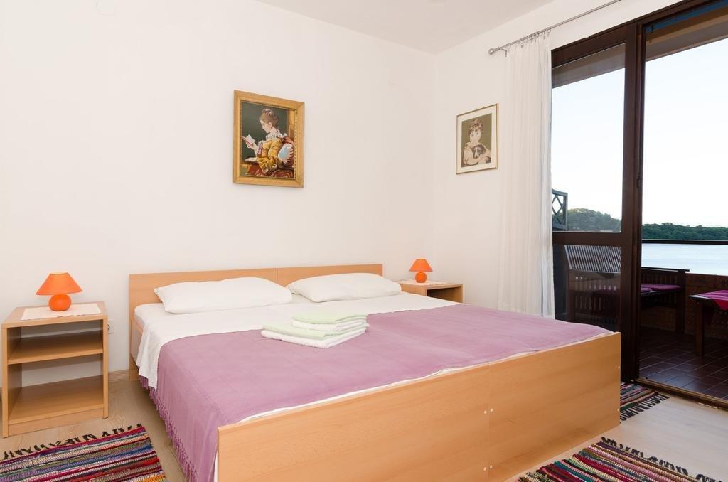 Anica Apartment